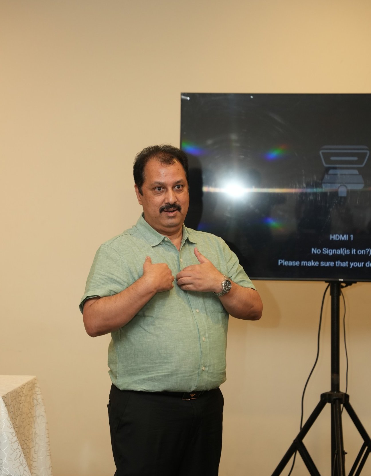 Uday Shetty presenting in a Corporate Connections training room